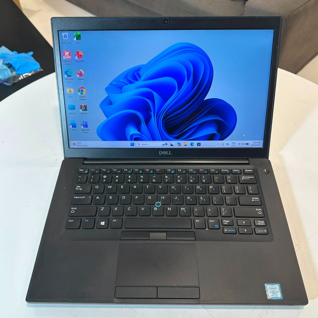 Dell Latitude 7490